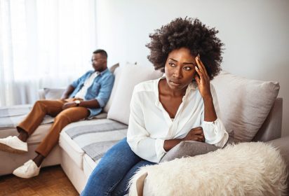 What Are the First Signs of Divorce?